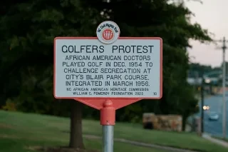 Marker sign telling of golfers' protest at Blair Park Golf Course in High Point.