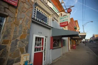 Exterior of Snappy Lunch in Mount Airy aka Mayberry.